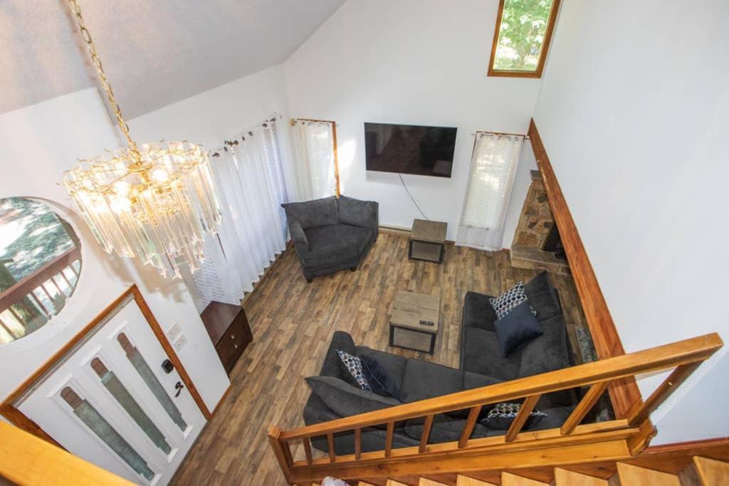 Entire 3 Bedroom Adventure Chalet, Near The Best Of The Poconos Ийст Страудсбърг Екстериор снимка